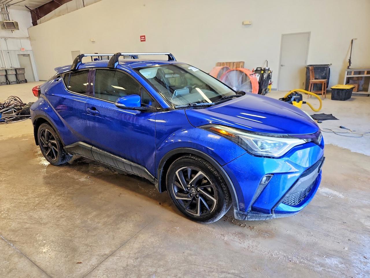 2022 Toyota C-Hr Limited - Фото 4