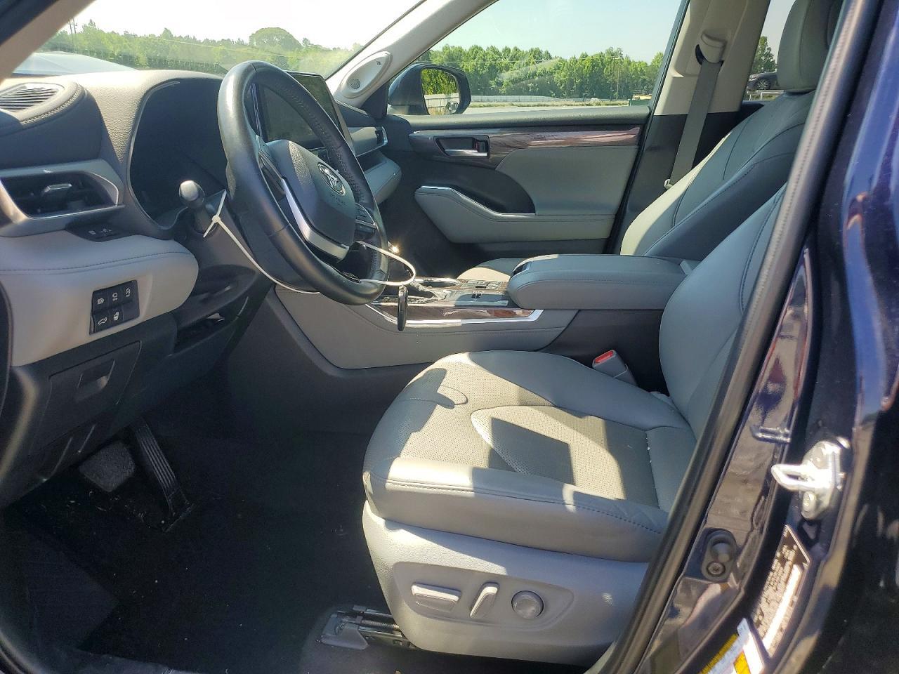 2023 Toyota Highlander Platinum - Фото 7