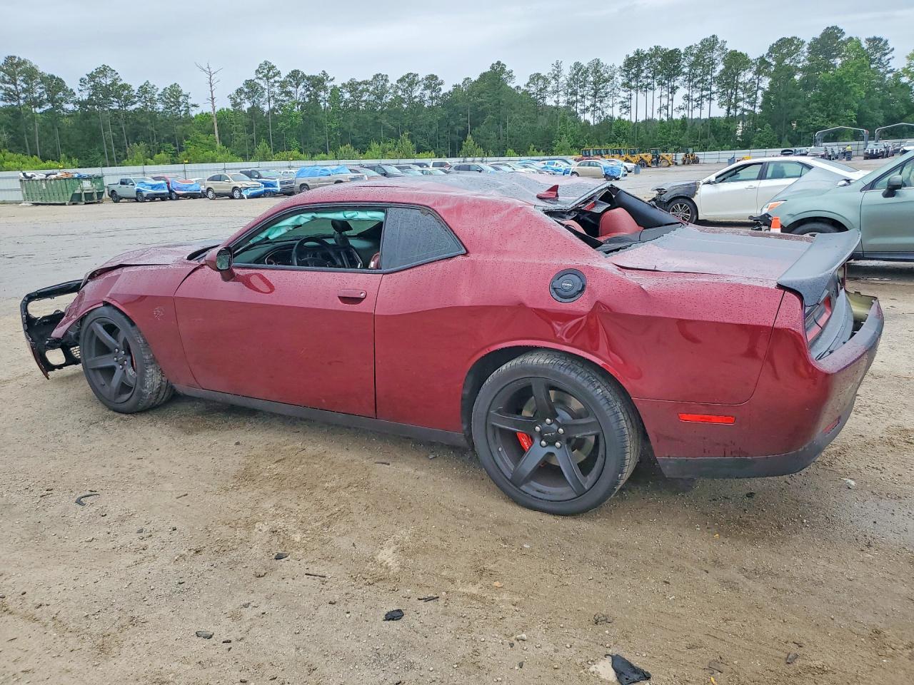 2022 Dodge Challenger - Фото 2