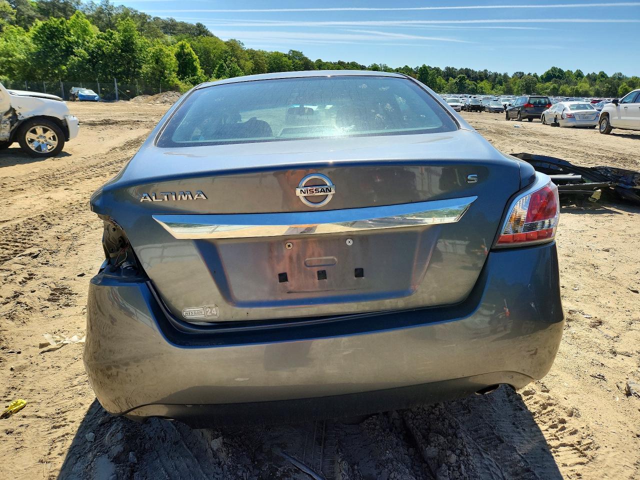 2015 Nissan Altima 2.5 S - Фото 6