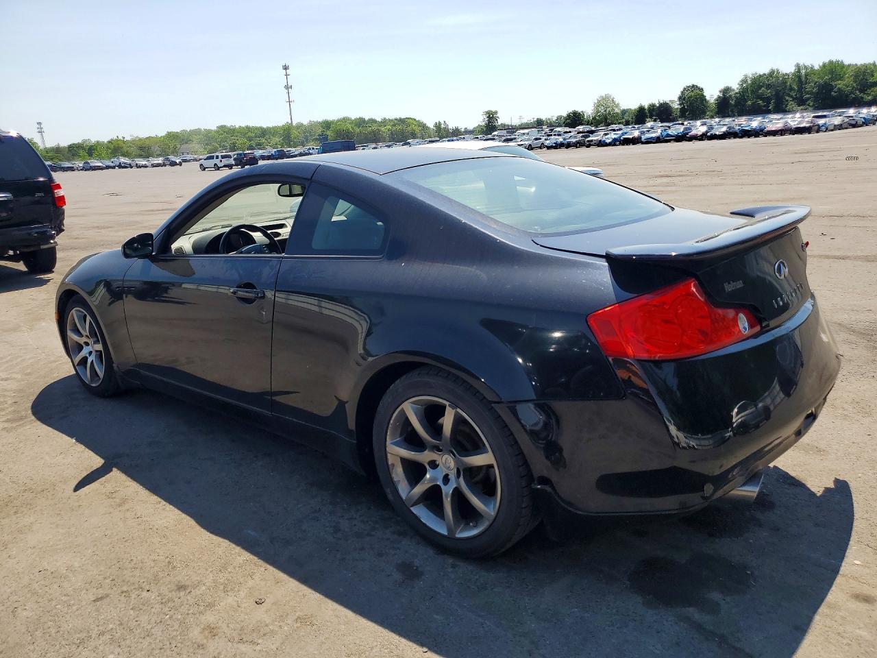 2004 Infiniti G35 Base - Фото 2