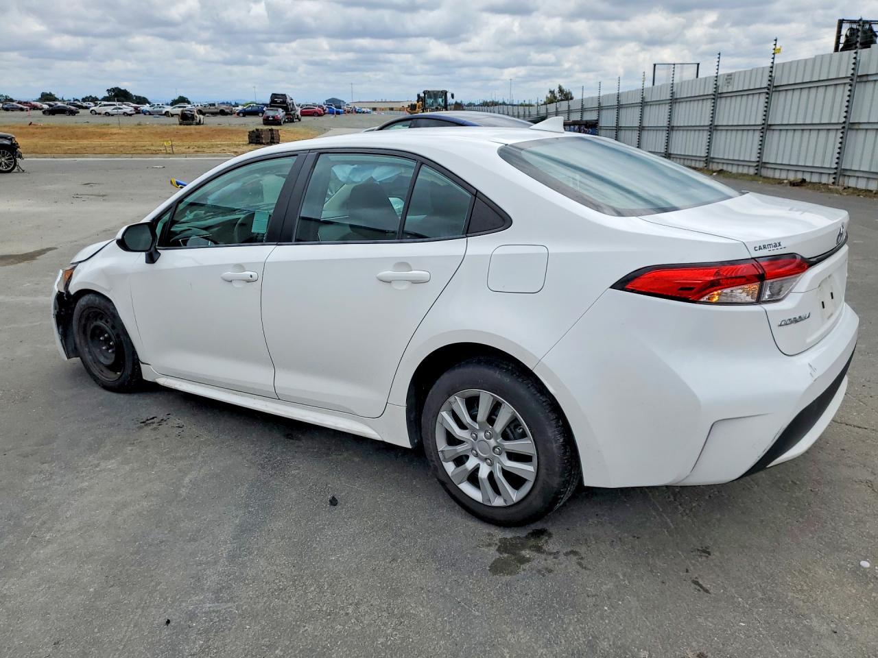 2020 Toyota Corolla Le - Фото 2