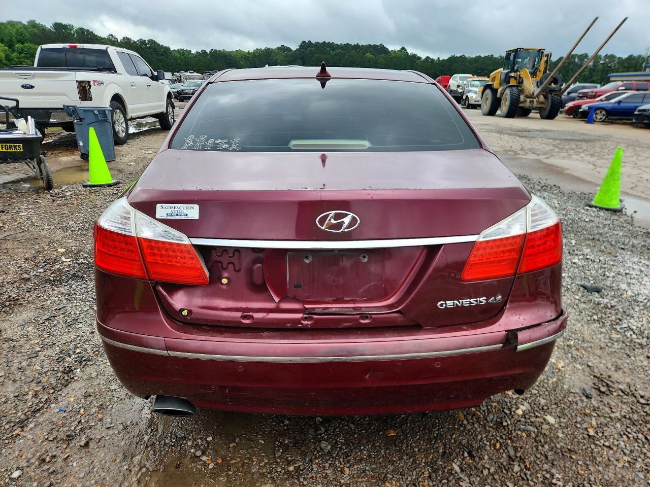 2011 Hyundai Genesis 4.6L - Image 6
