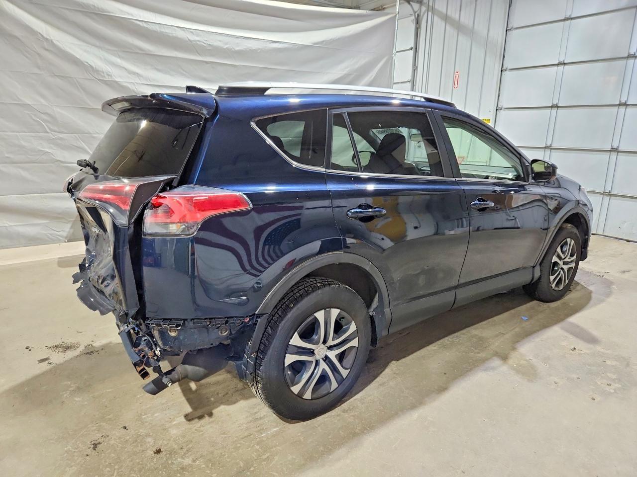 2018 Toyota Rav4 Le - Image 3