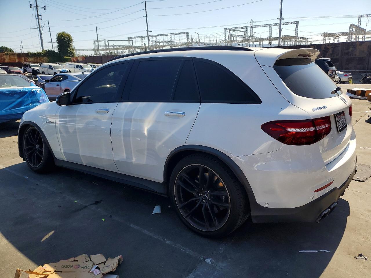 2018 Mercedes-Benz Glc 63 4Matic Amg - Image 2