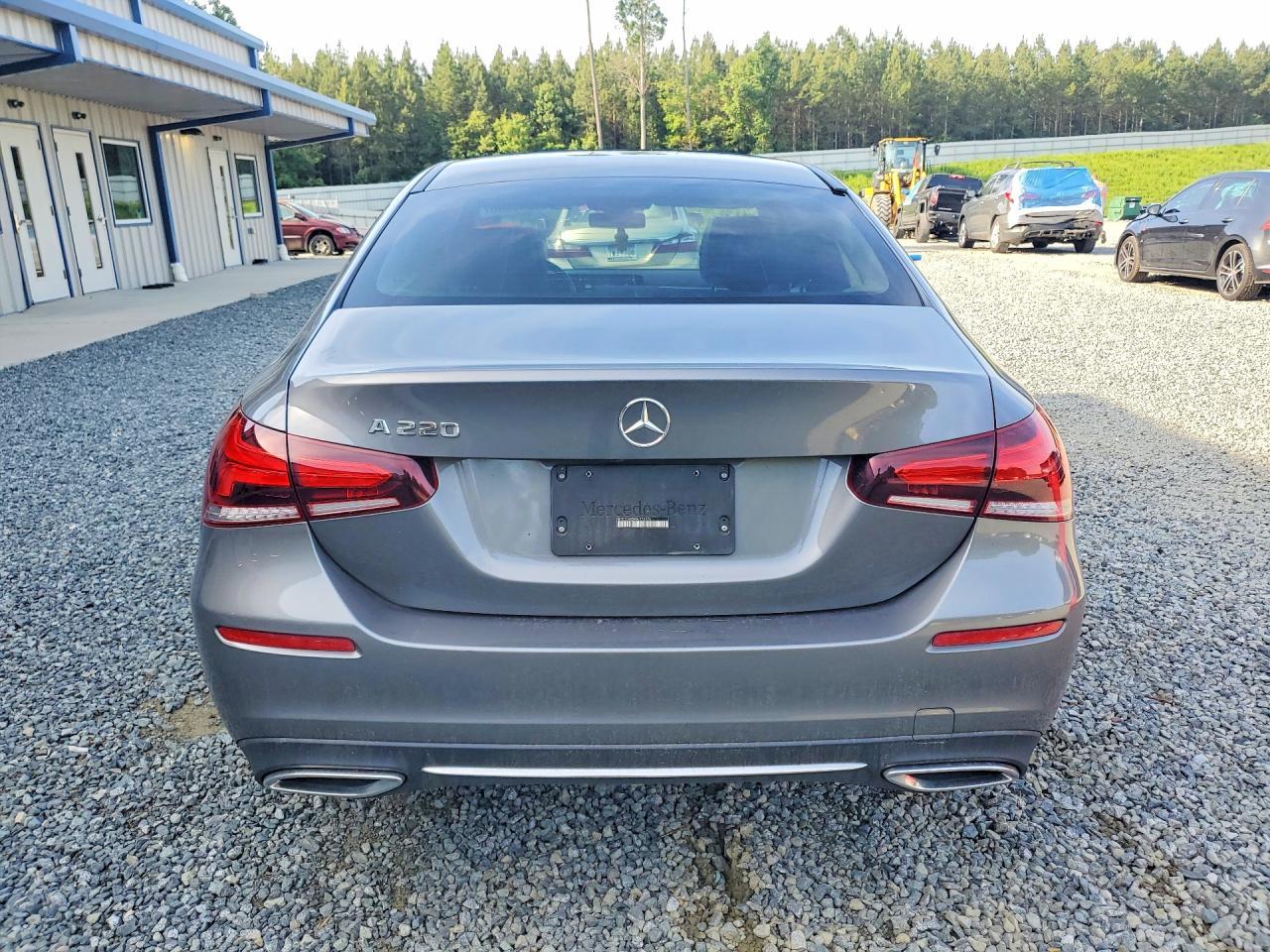 2021 Mercedes-Benz A 220 - Image 6