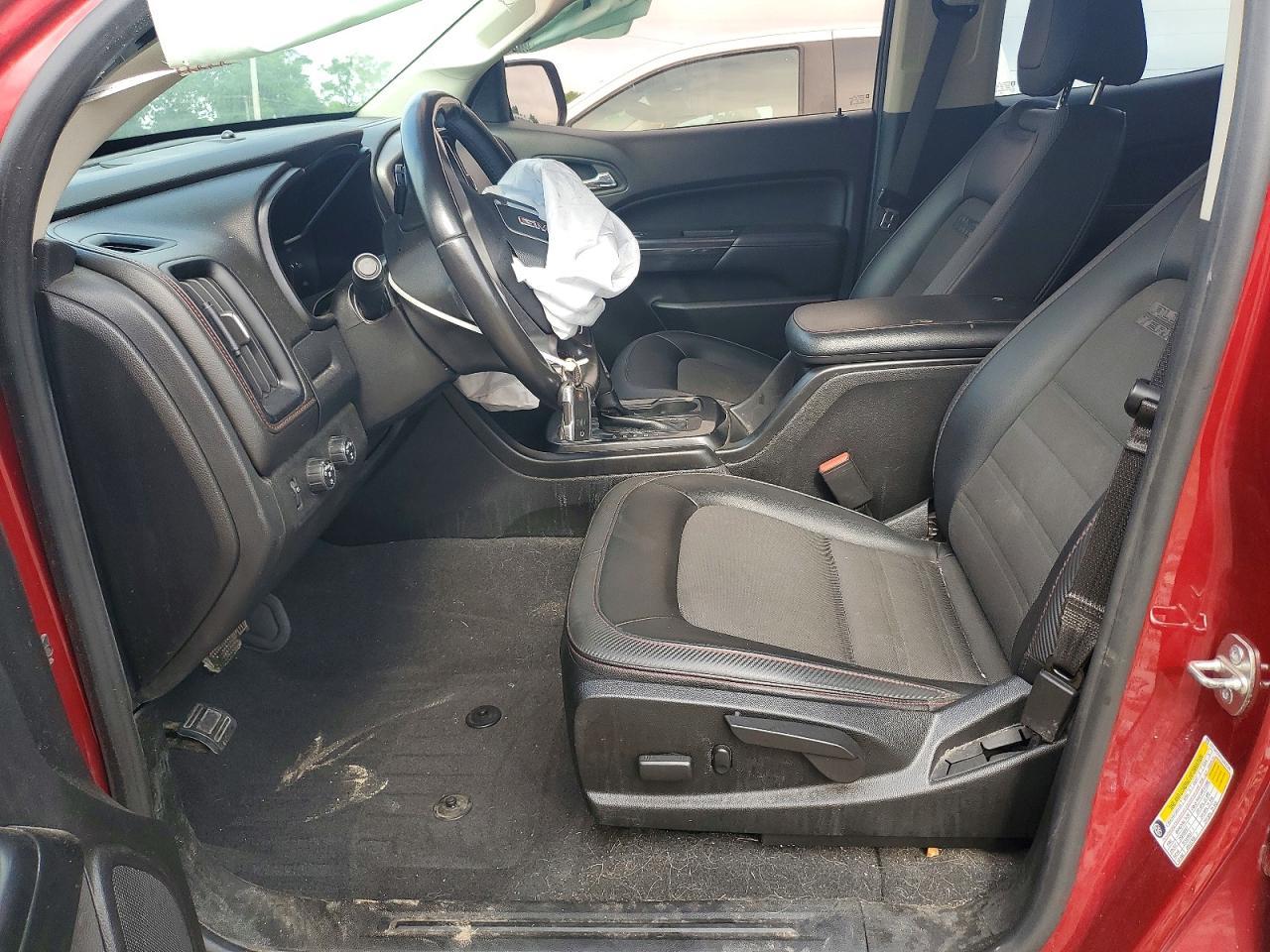 2019 GMC Canyon All Terrain - Image 7