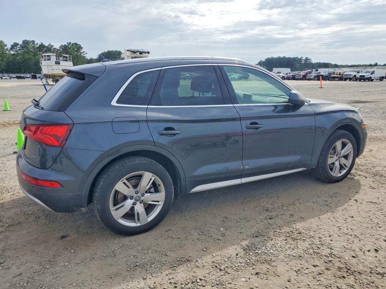 2019 Audi Q5 Premium Plus - Image 3
