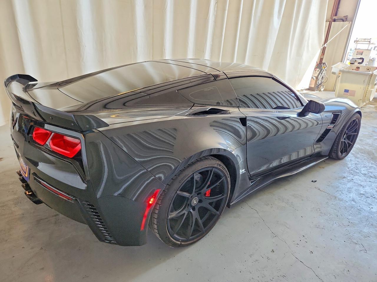 2019 Chevrolet Corvette Grand Sport 2Lt - Image 3