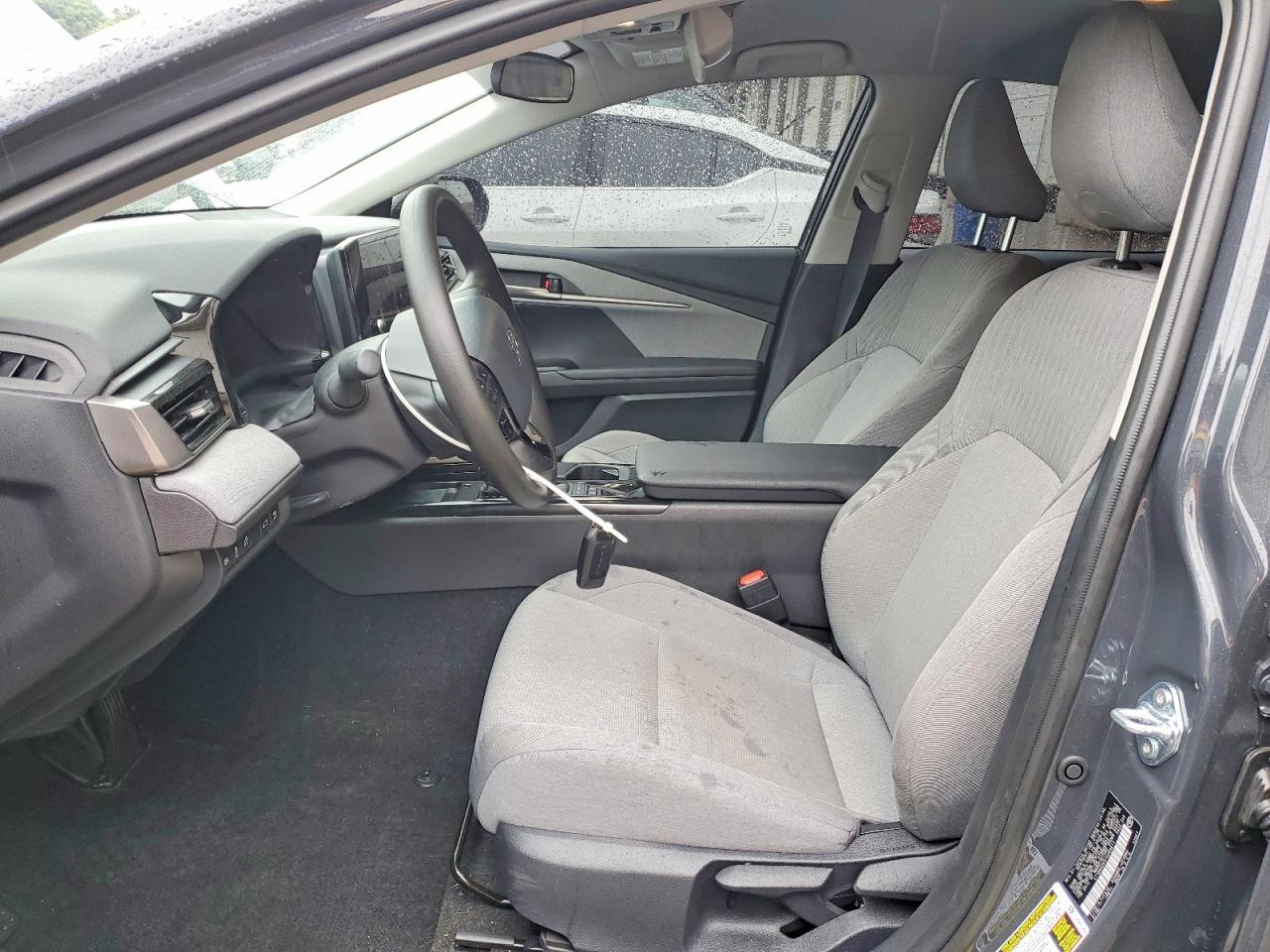 2026 Toyota Camry Le - Image 7