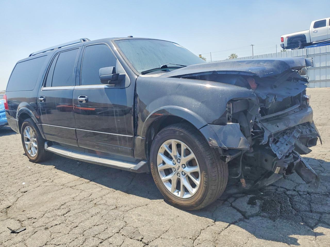 2017 Ford Expedition El Limited - Image 4