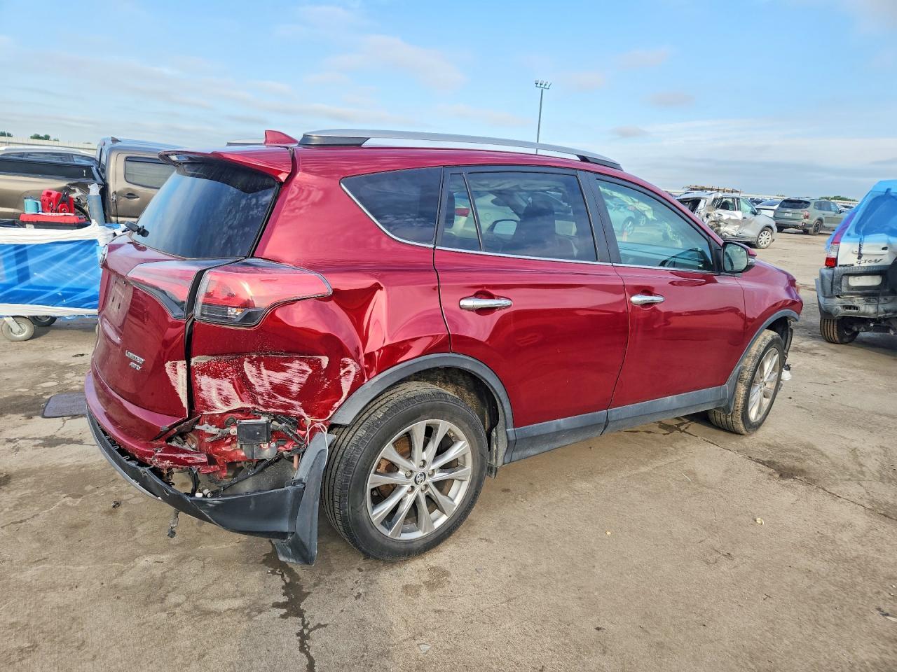 2018 Toyota Rav4 Limited - Фото 3