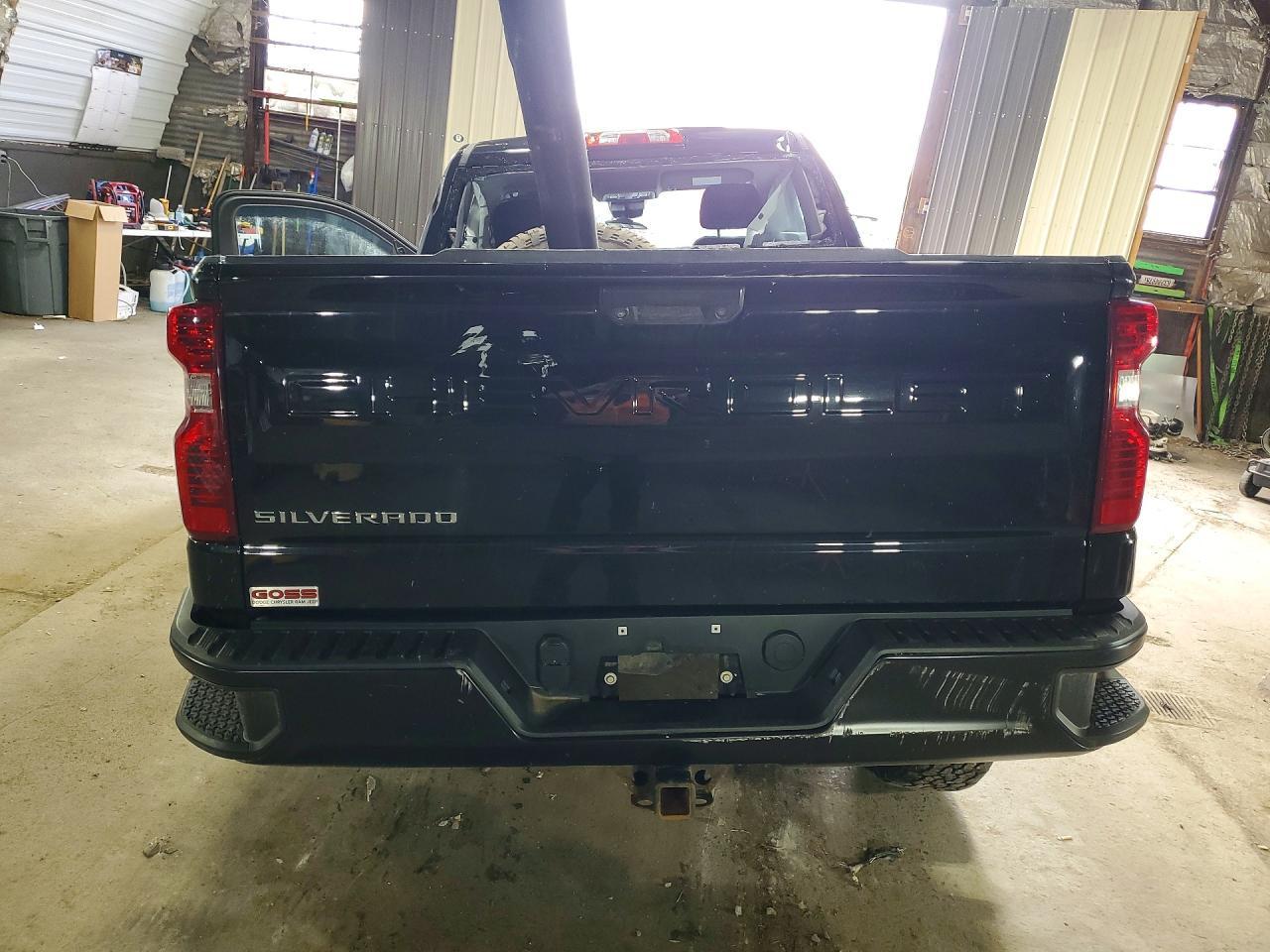 2022 Chevrolet Silverado K1500 - Фото 6