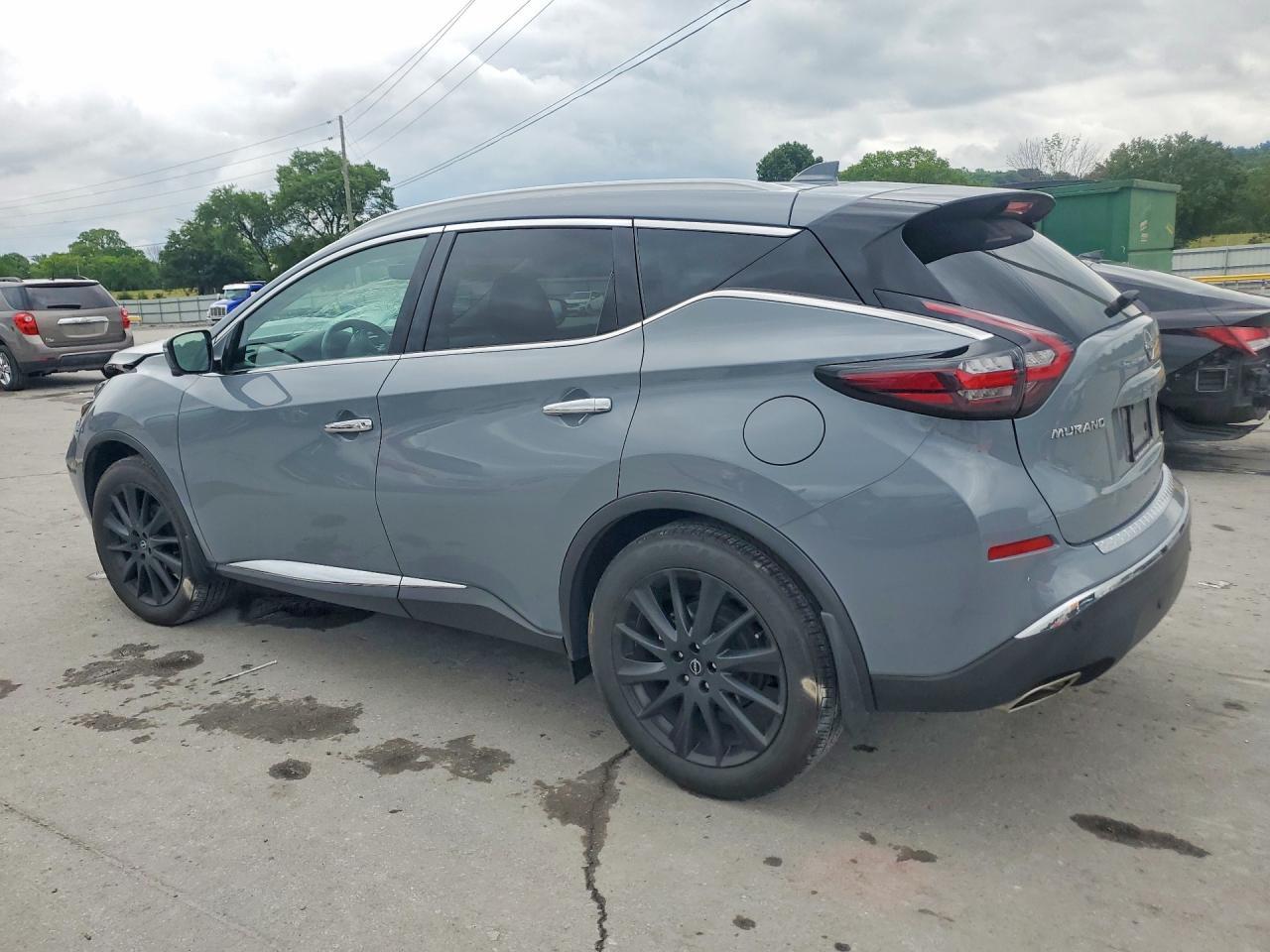 2024 Nissan Murano Platinum - Image 2