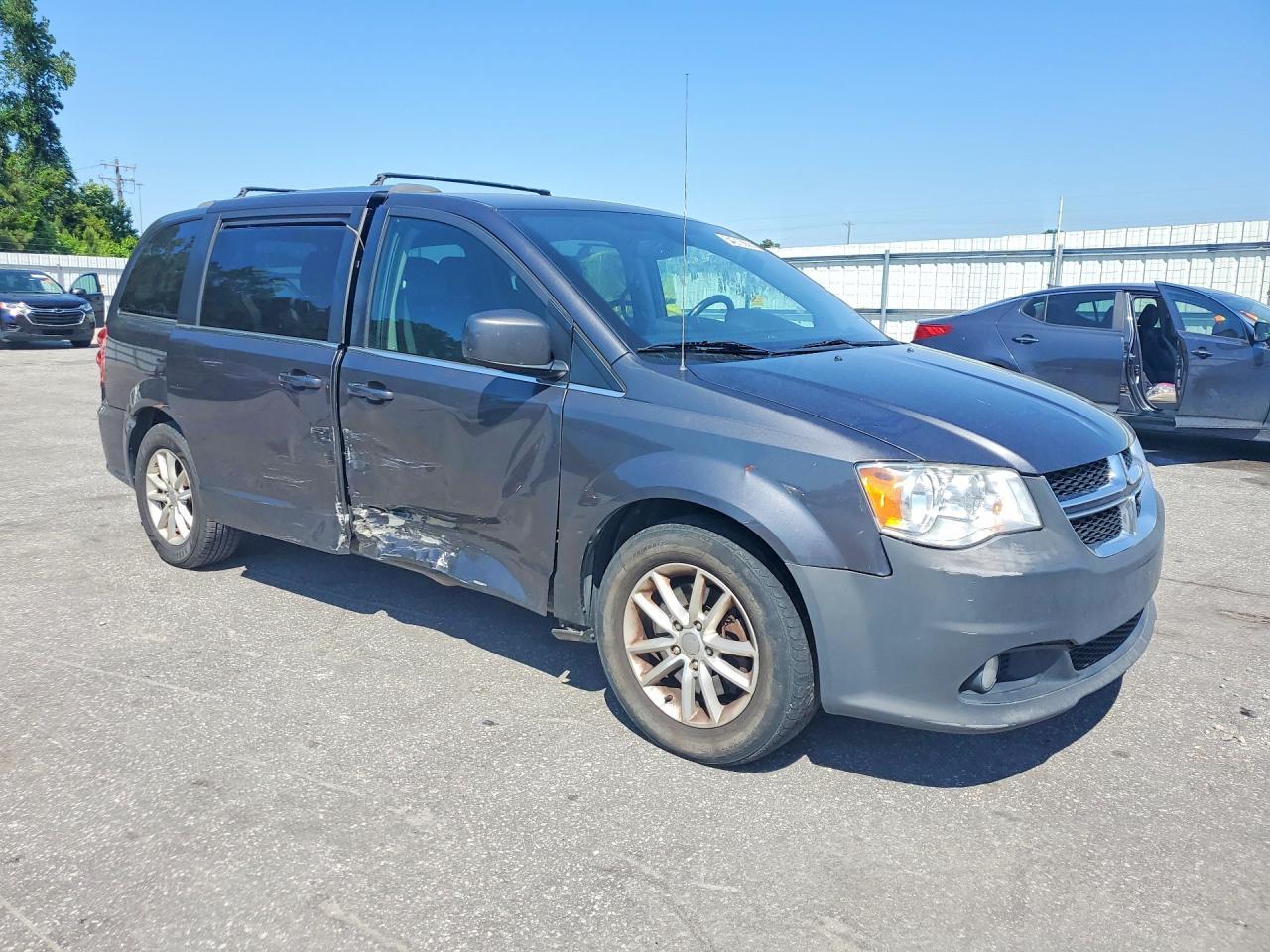 2018 Dodge Grand Caravan Sxt - Фото 4