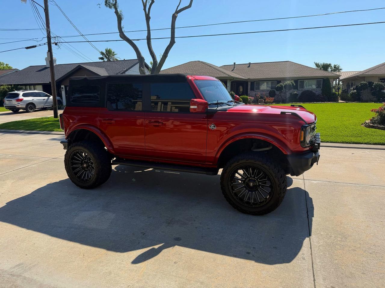 2022 Ford Bronco Base