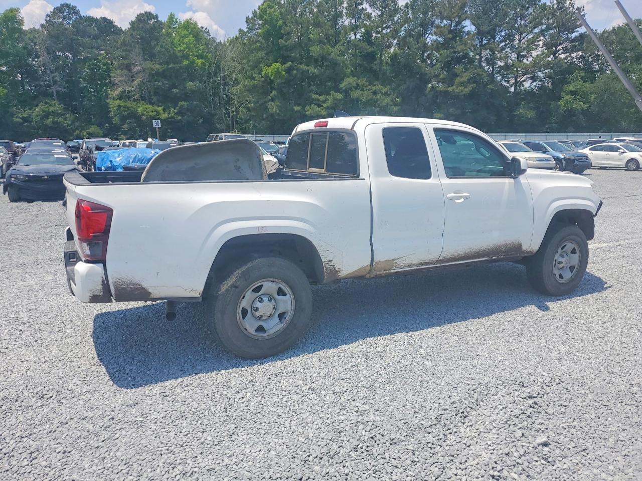 2023 Toyota Tacoma Sr - Image 3