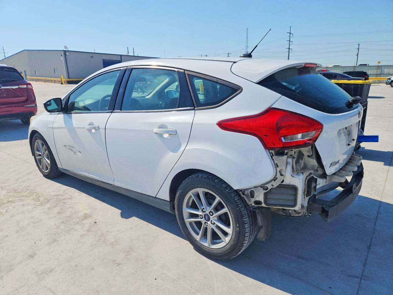 2016 Ford Focus Se - Фото 2