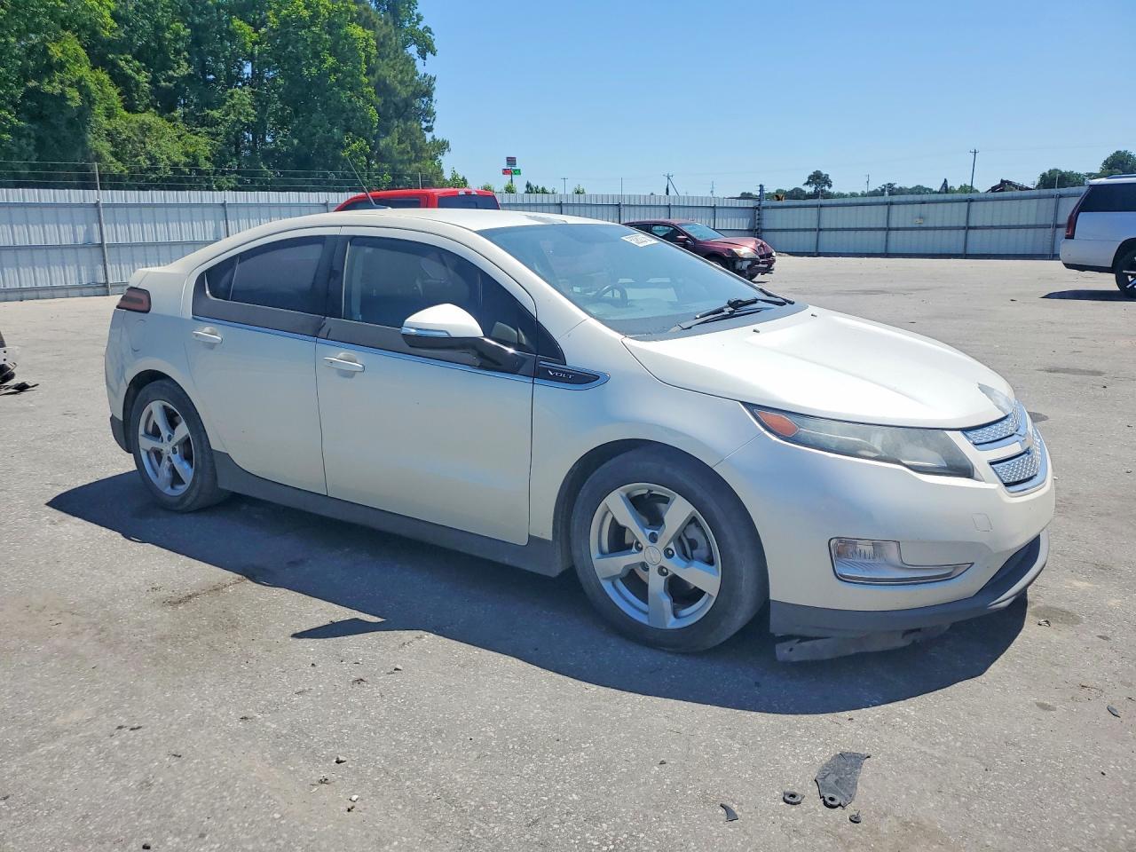 2014 Chevrolet Volt - Фото 4