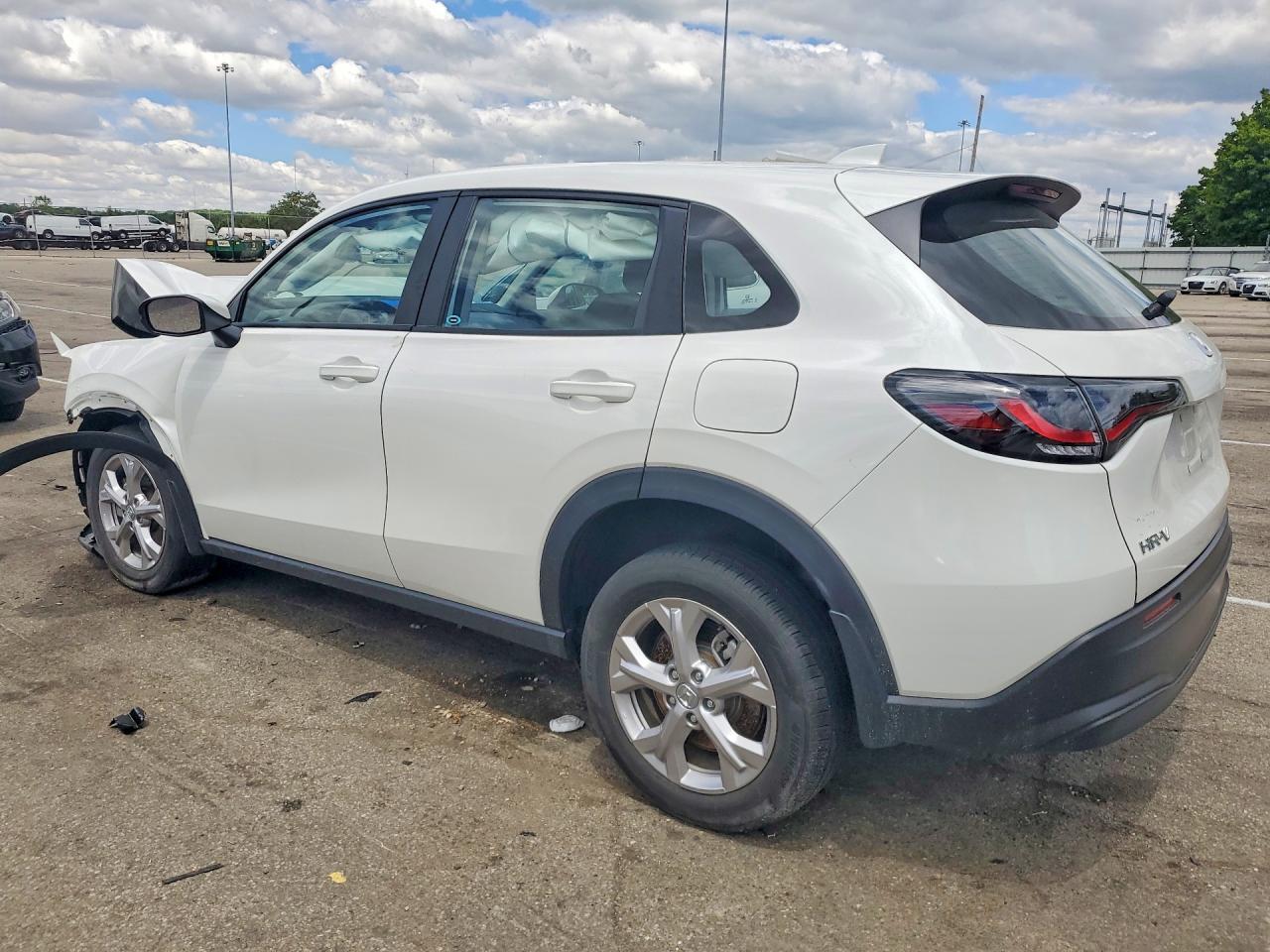 2025 Honda Hr-V Lx - Фото 2