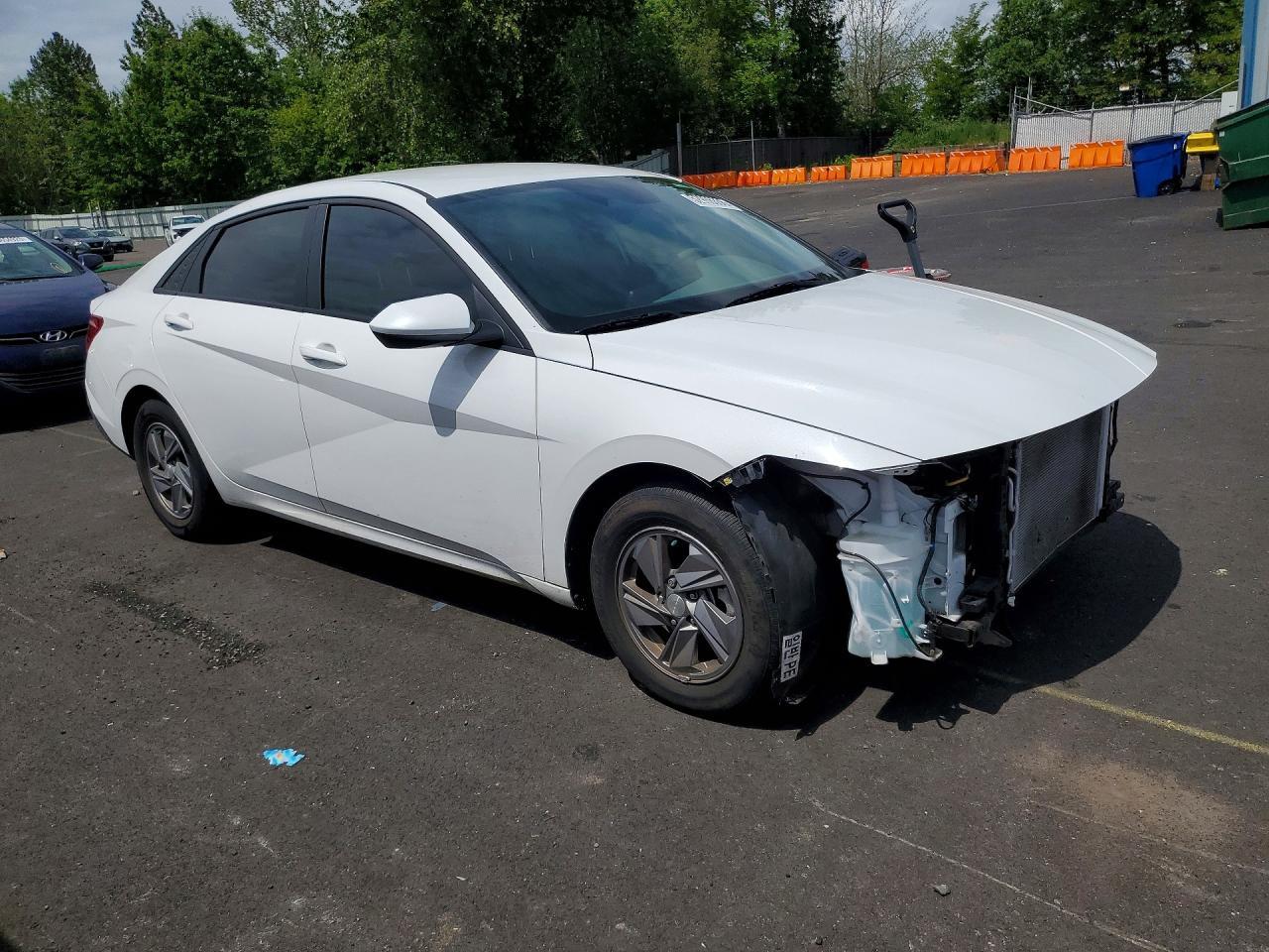 2024 Hyundai Elantra Se - Фото 4