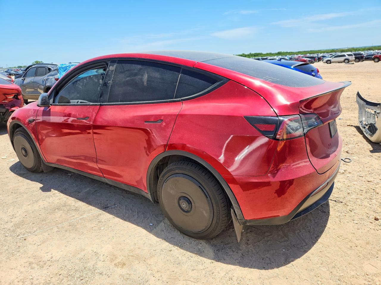 2023 Tesla Model Y - Image 2
