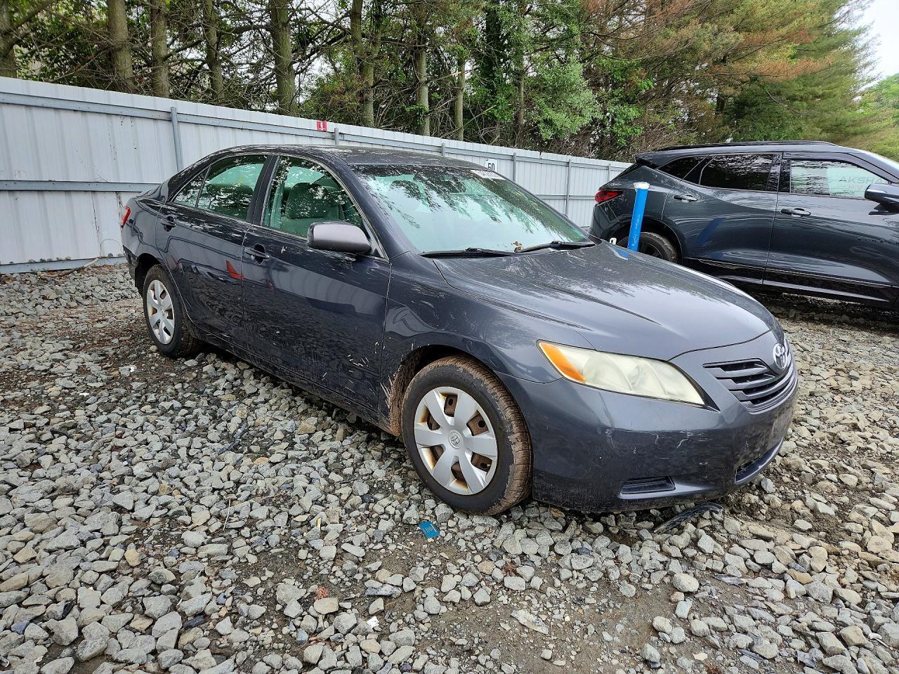 2009 Toyt Camry Le - Фото 4