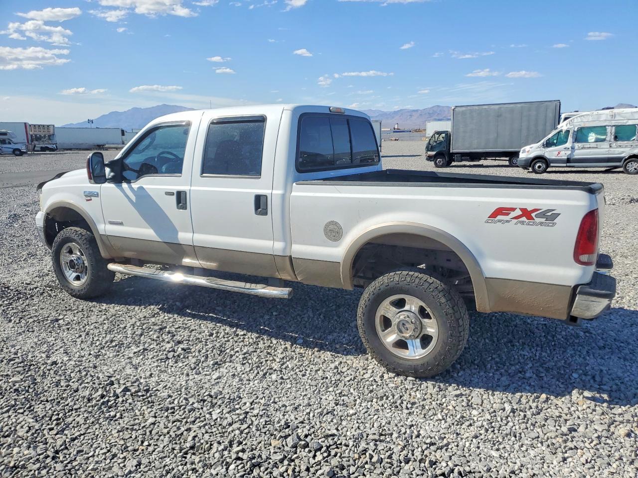 2006 Ford F350 Srw Super Duty - Image 2
