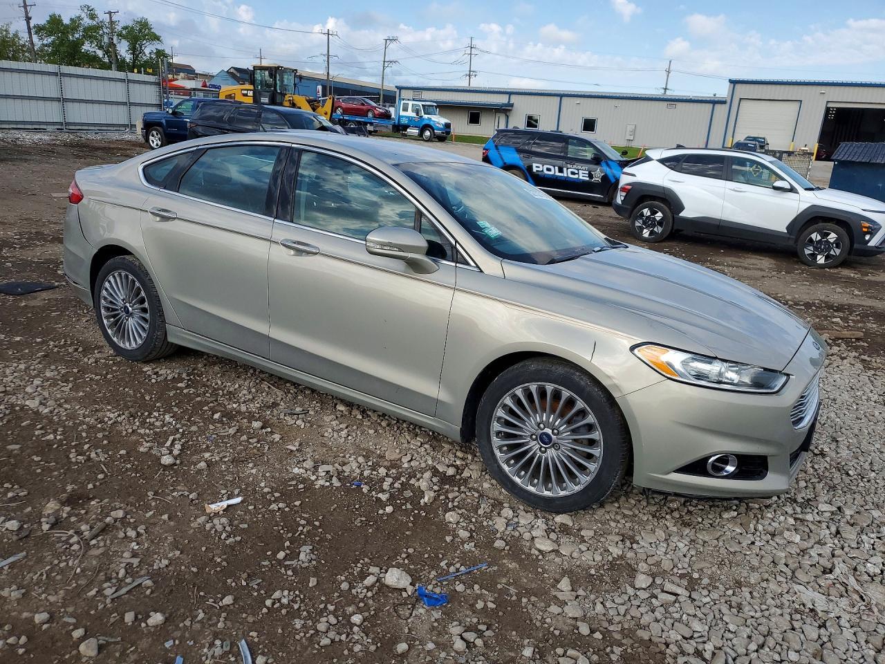 2016 Ford Fusion Titanium - Image 4