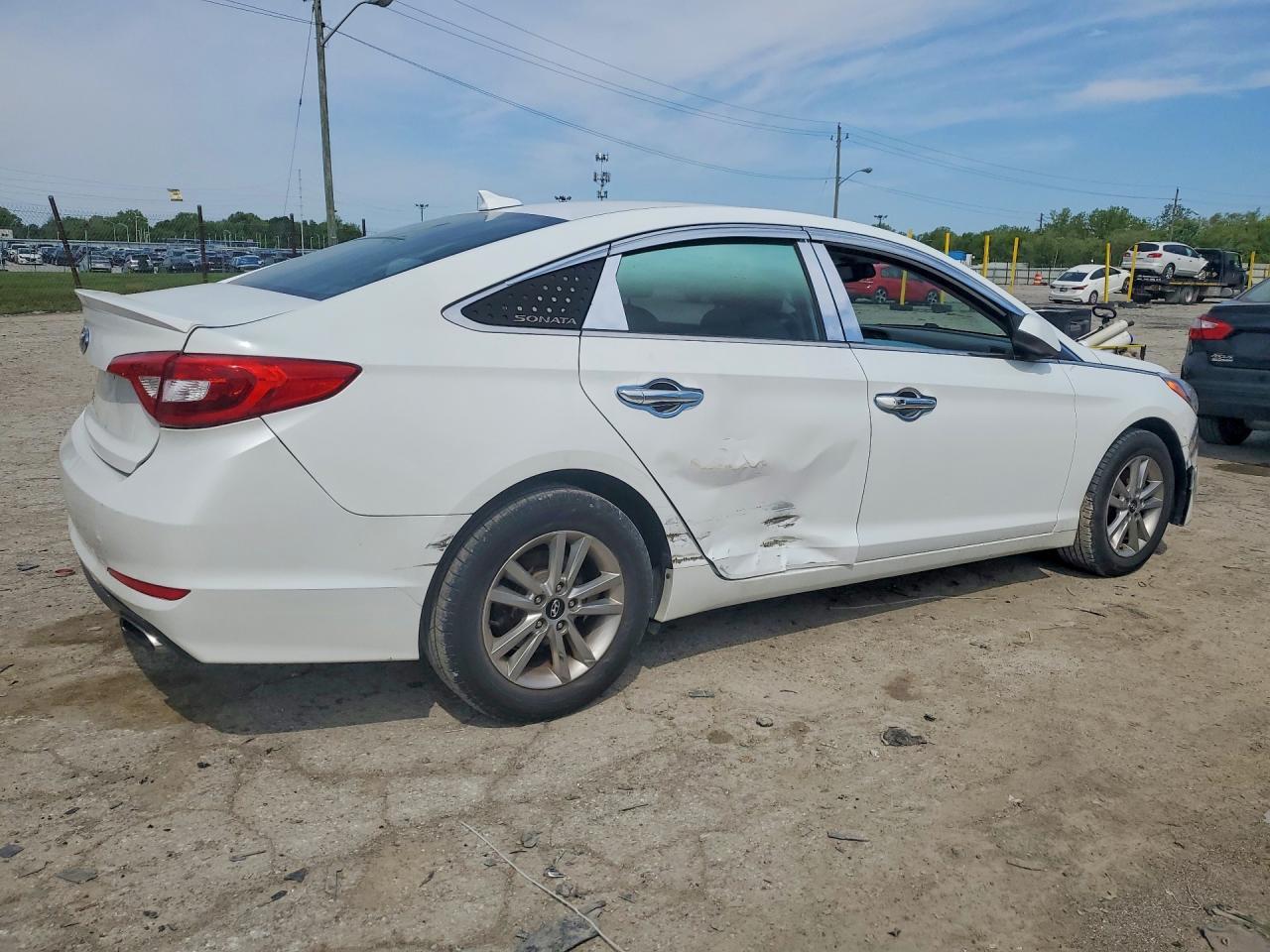 2016 Hyundai Sonata Se - Фото 3
