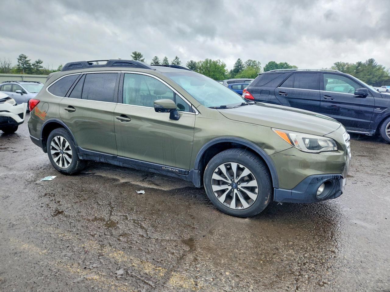 2015 Subaru Outback 2.5I Limited - Image 4