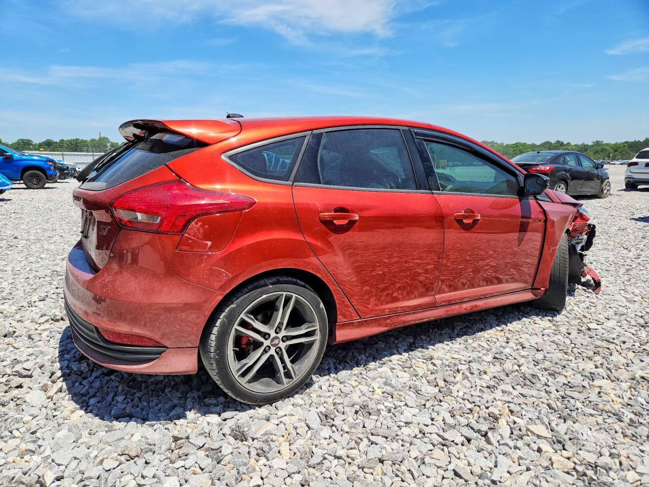 2018 Ford Focus - Фото 3