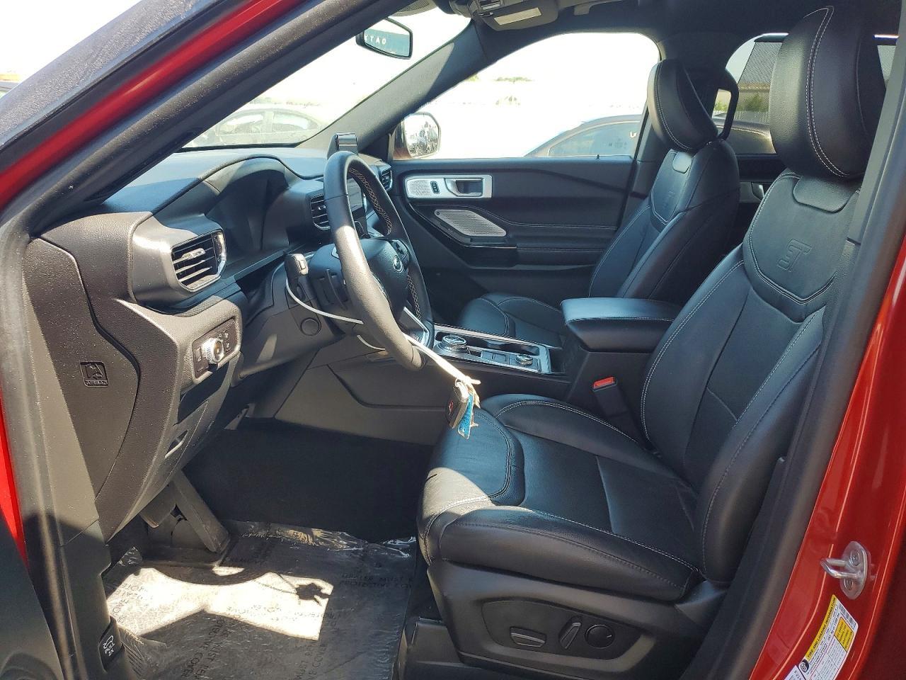 2023 Ford Explorer St - Фото 7
