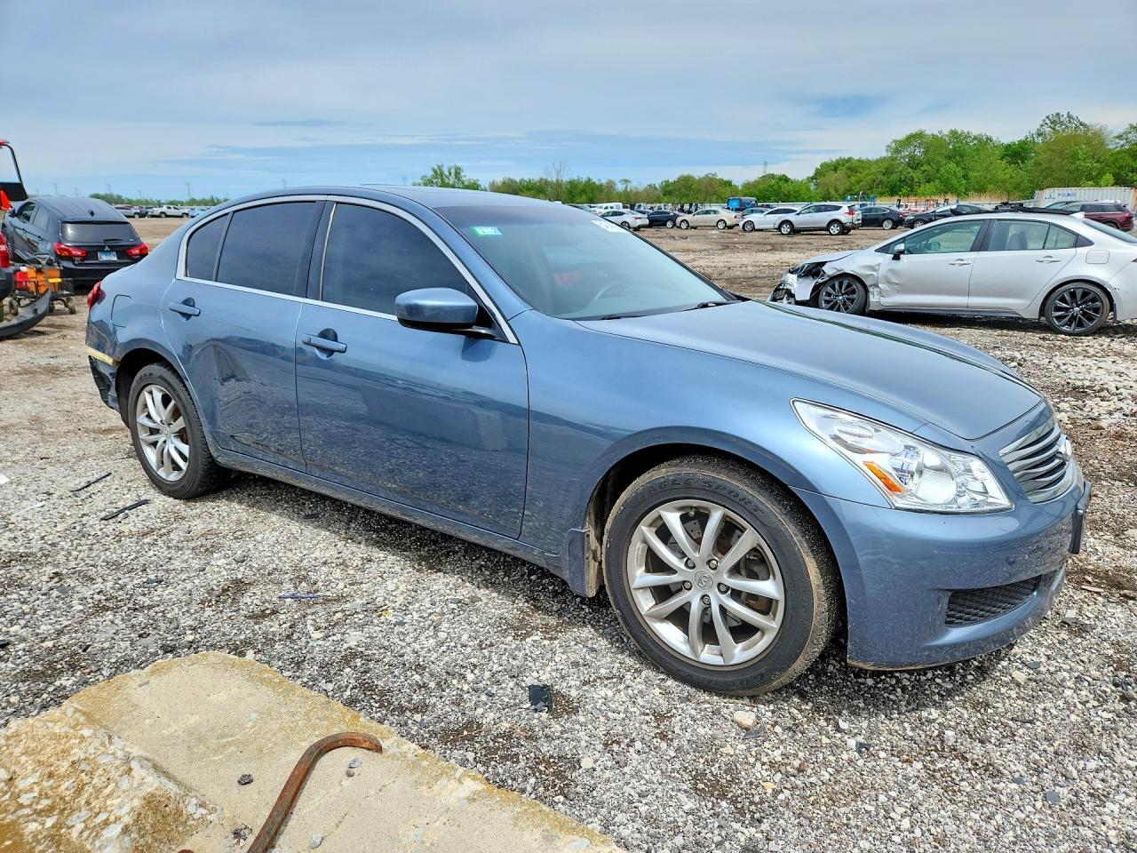 2009 Infiniti G37 Sedan X - Фото 4