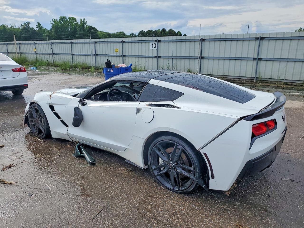 2015 Chevrolet Corvette Stingray Z51 2Lt - Фото 2