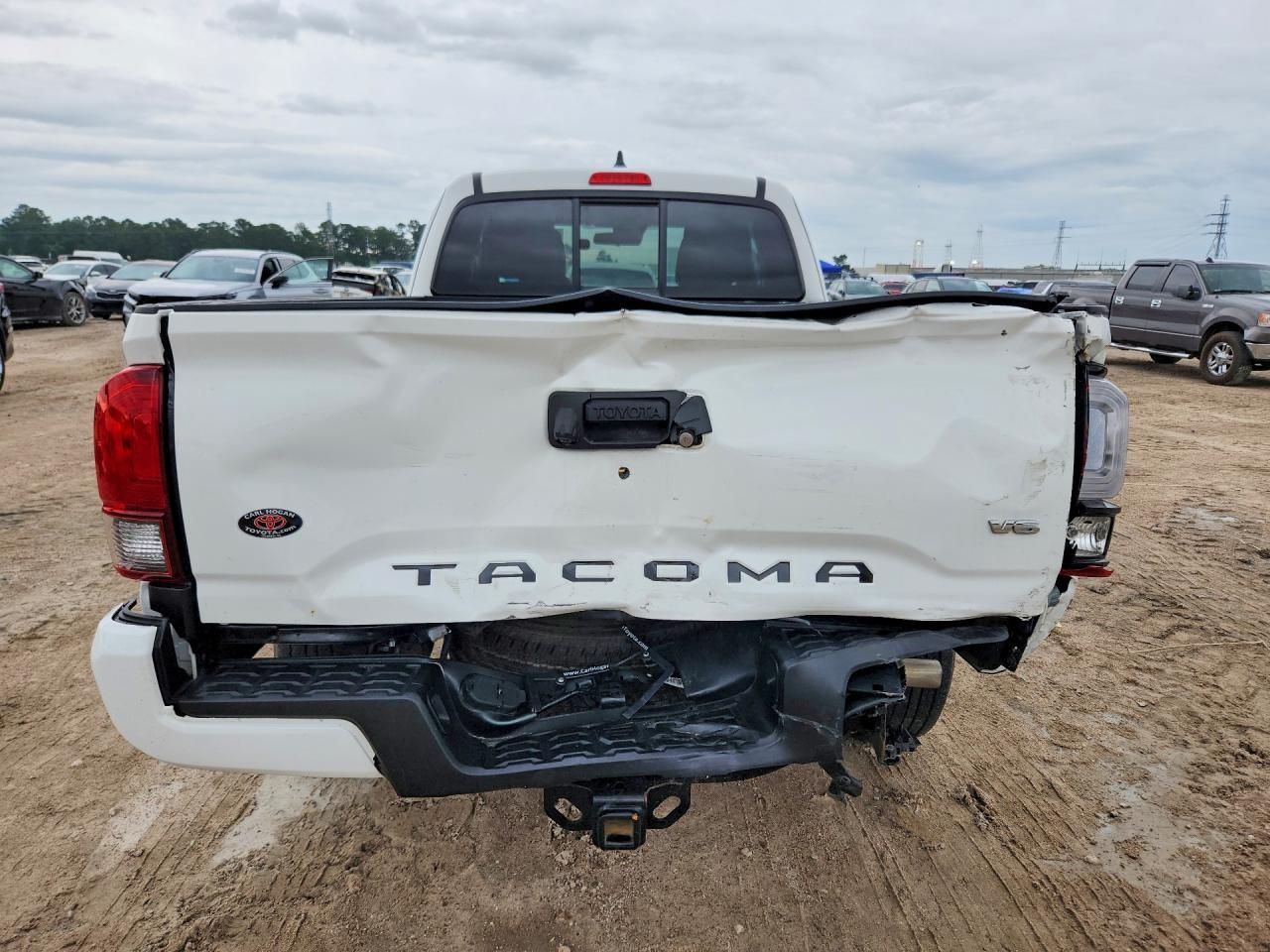 2023 Toyota Tacoma Sr V6 - Image 6