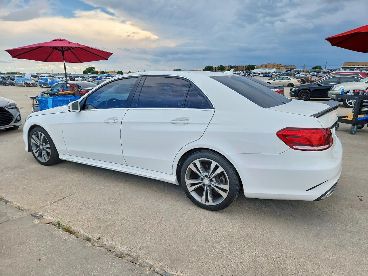 2015 Mercedes-Benz E 350 - Фото 2