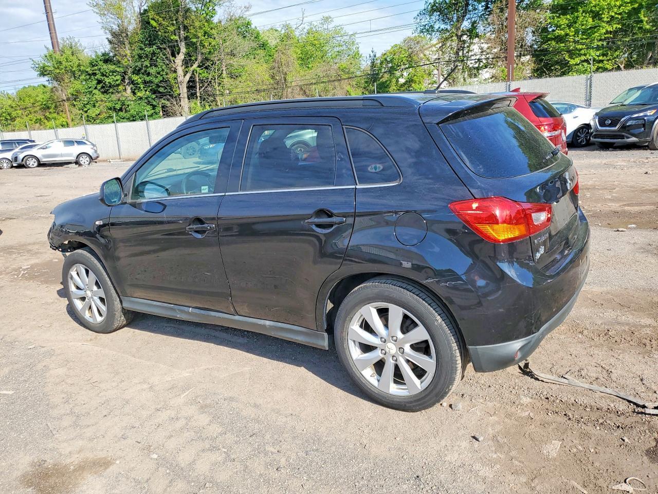 2015 Mitsubishi Outlander Sport Se - Фото 2