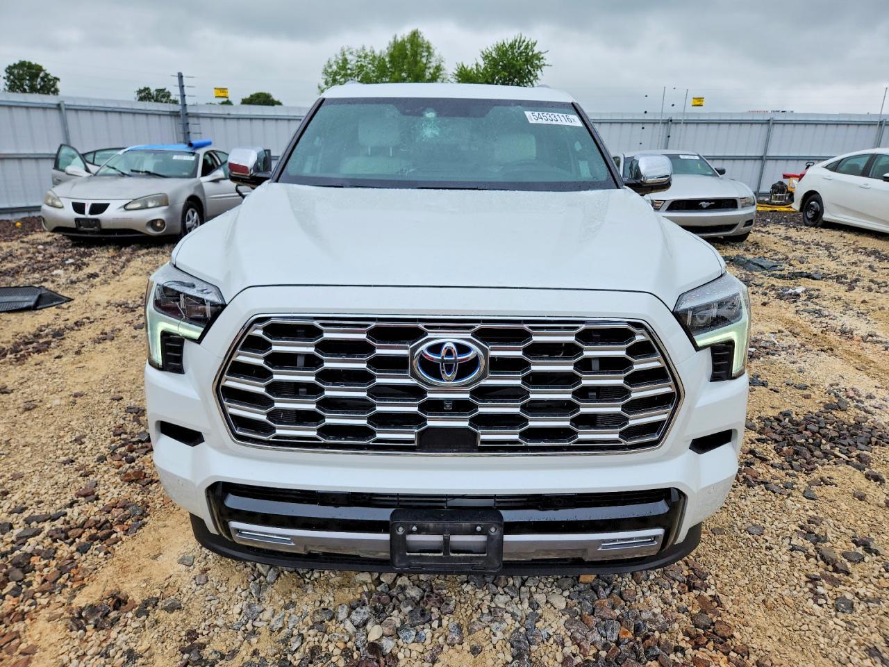2023 Toyota Sequoia - Image 5