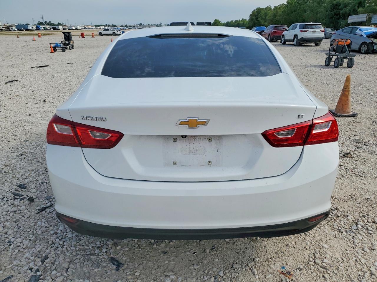 2023 Chevrolet Malibu Lt - Фото 6