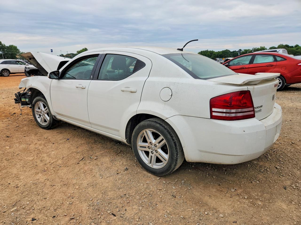 2010 Dodge Avenger R - Фото 2