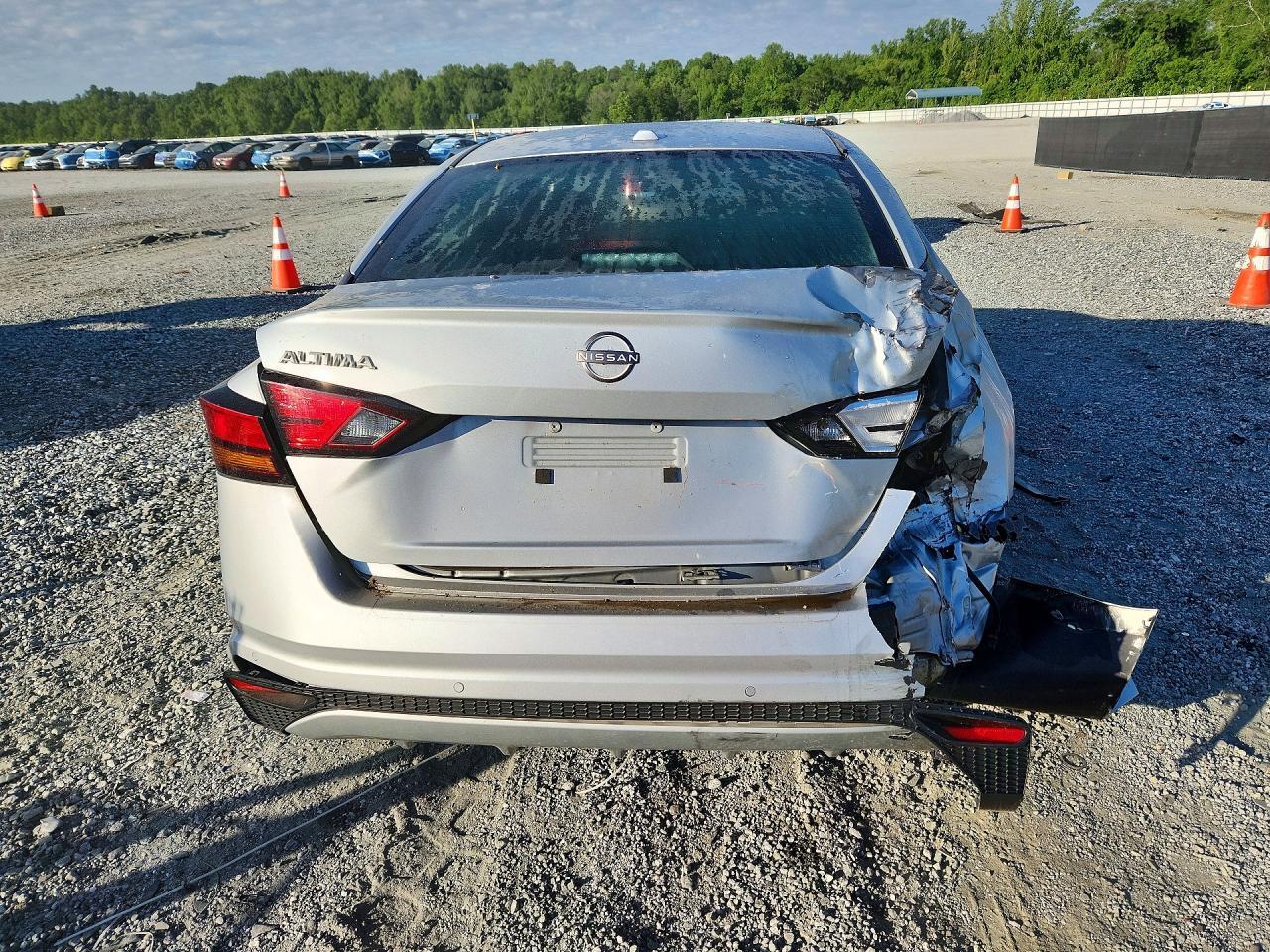 2025 Nissan Altima Sv - Фото 6