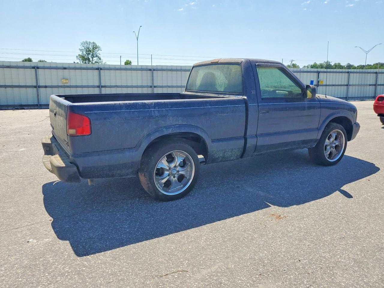 2003 GMC Sonoma - Фото 3