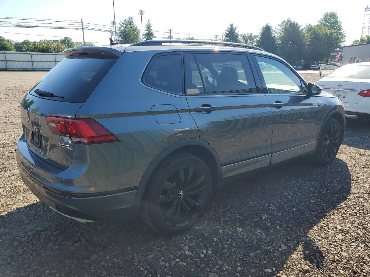 2020 Volkswagen Tiguan Se - Фото 3