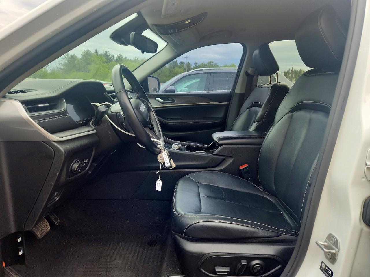 2022 Jeep Grand Cherokee L Limited - Image 7