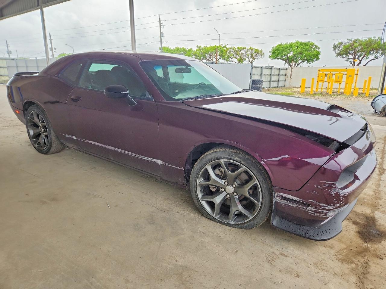 2022 Dodge Challenger R - Image 4