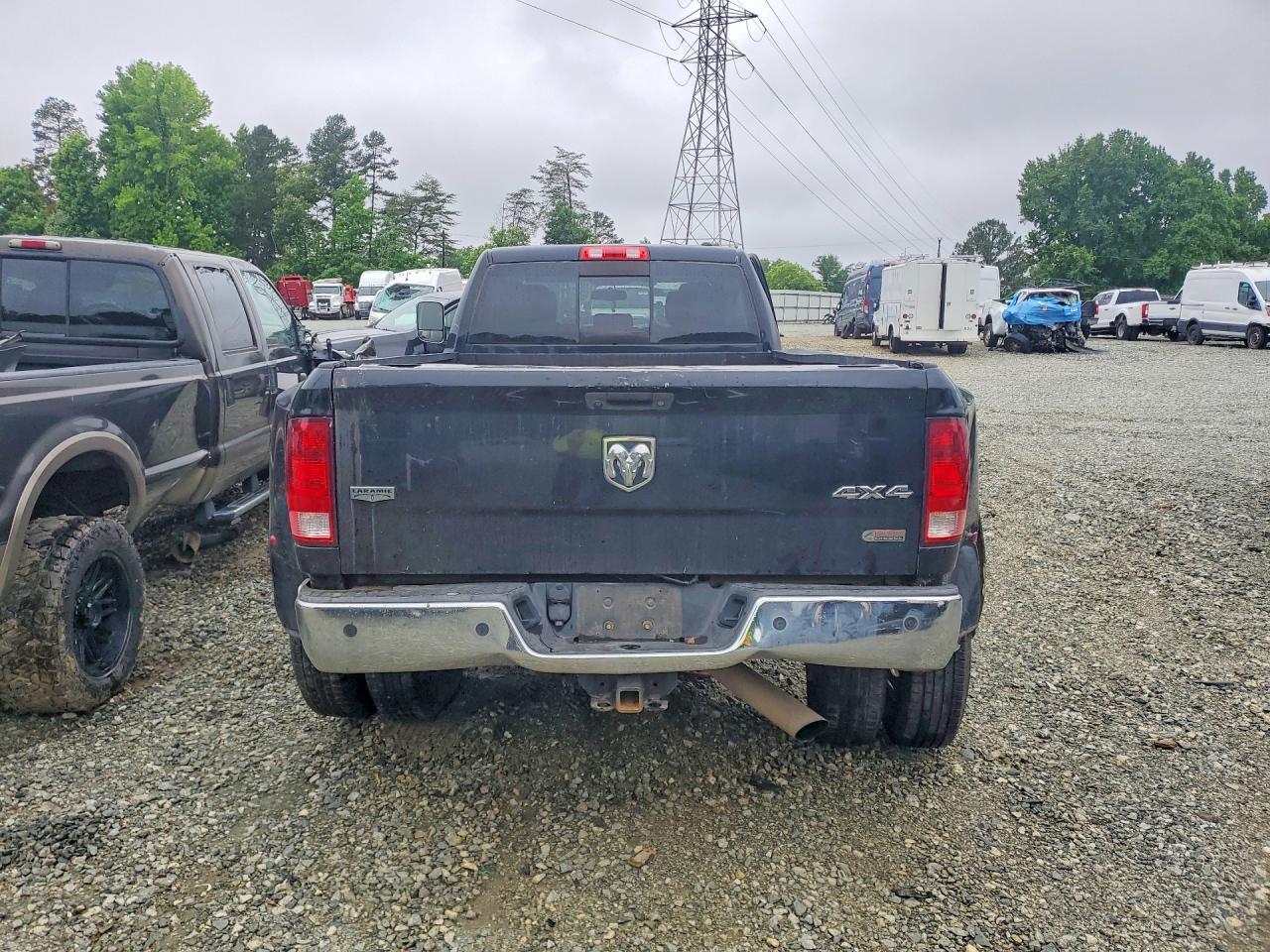 2012 Dodge Ram 3500 Laramie - Фото 6