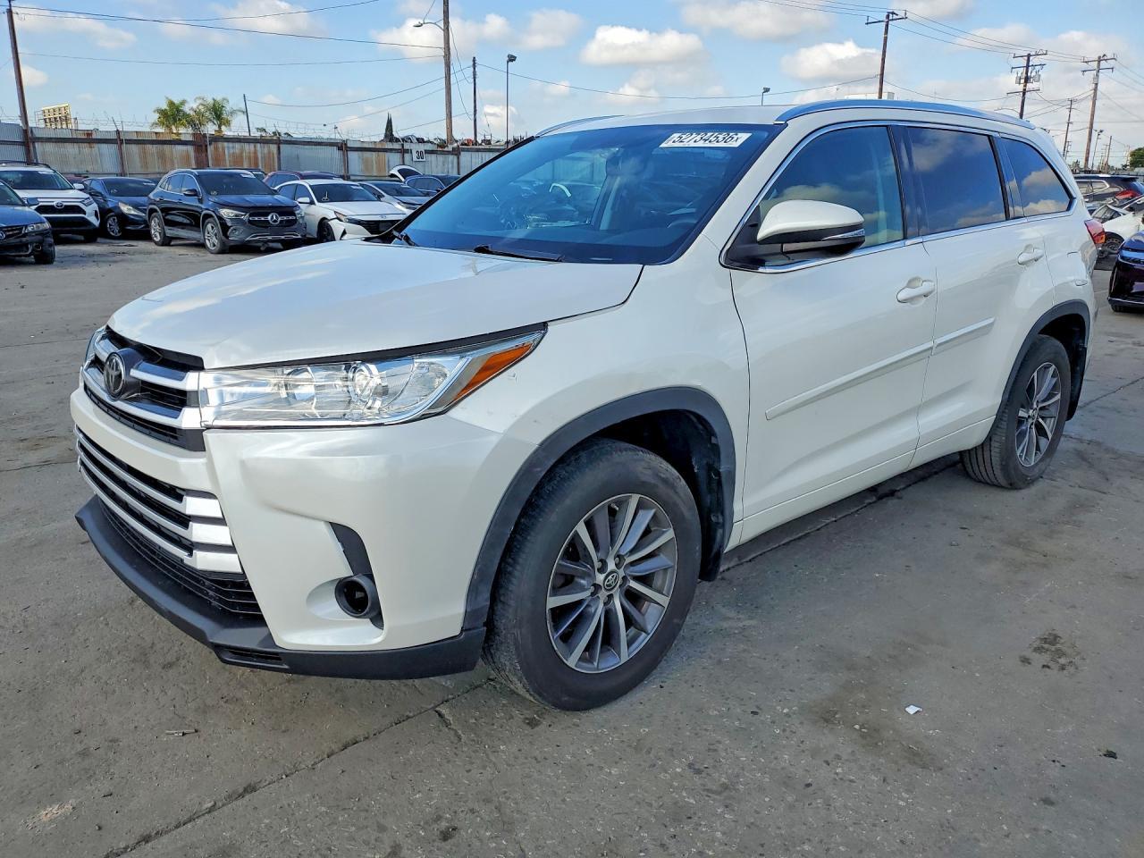 2017 Toyota Highlander Xle