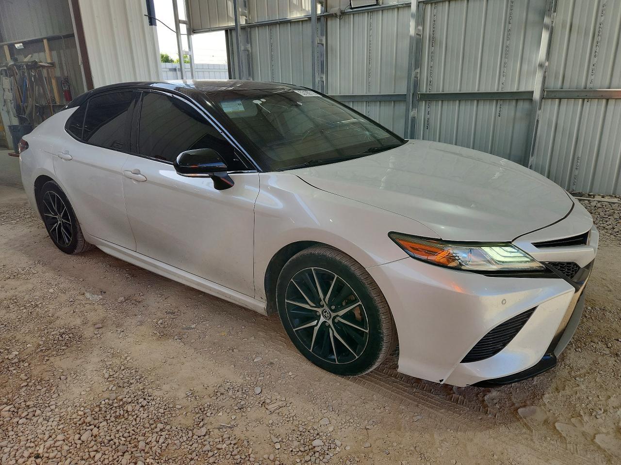 2018 Toyota Camry Xse - Image 4