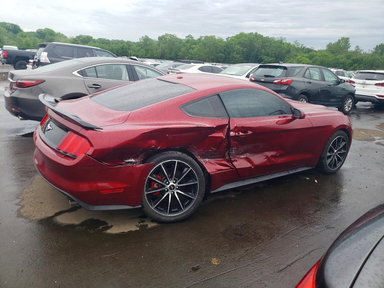 2017 Ford Mustang - Фото 3